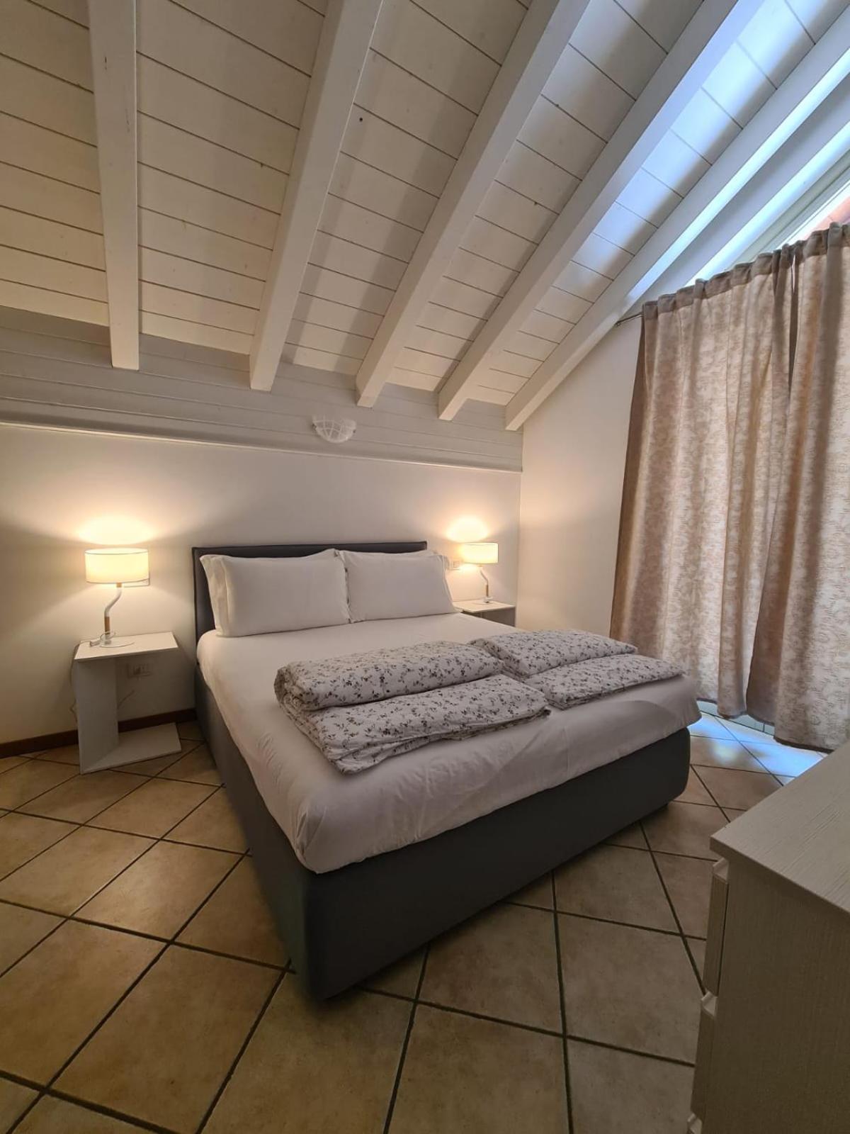 Lakecomoweb Apartments Perledo ภายนอก รูปภาพ